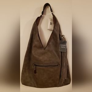 Steve Madden Grey Bkomfyy Tote ( pls see 2nd pic)
